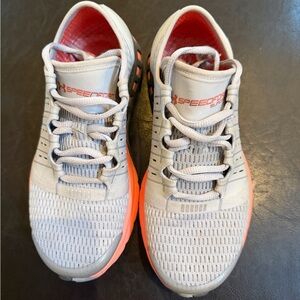 Under Armour Under Armour Speedfoam Europa womens size 6.5